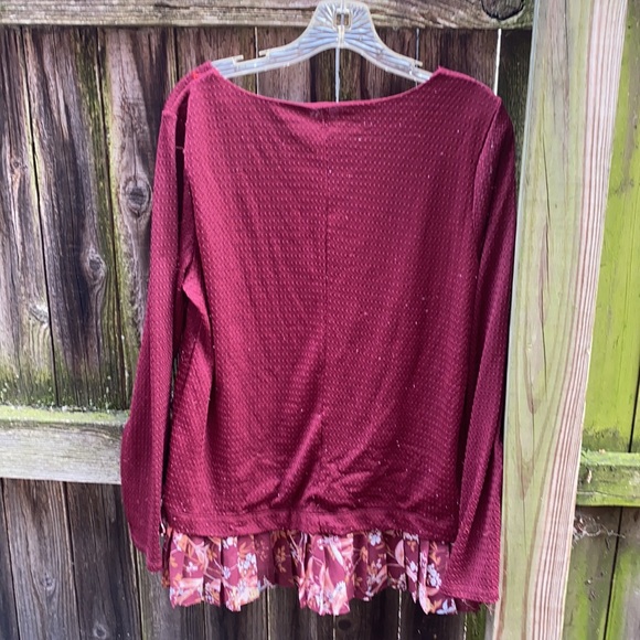 Lauren Conrad top sz. L - Picture 4 of 4